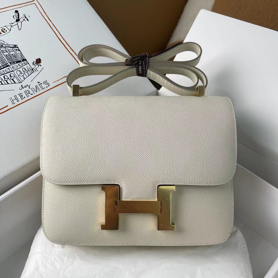 Hermes Constance 24cm Shoulder Bag In Cream White Epsom Leather